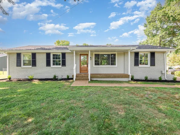 111 Oakdale Dr, White House, TN 37188