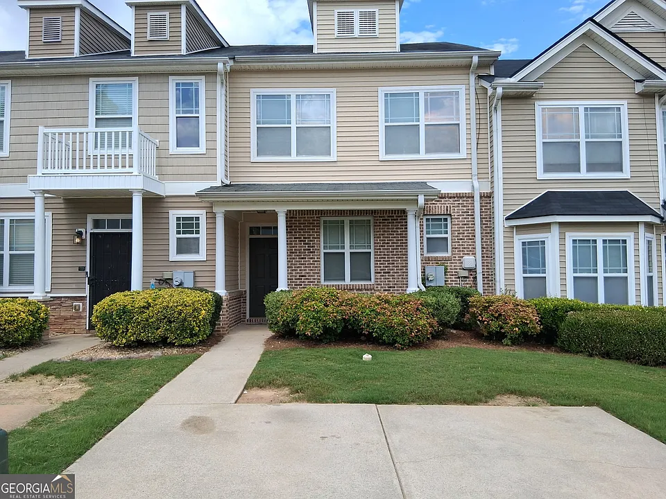 6208 Ellenwood Dr