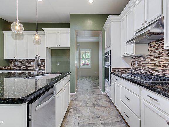 2nd image of 20982 E Sunset Dr