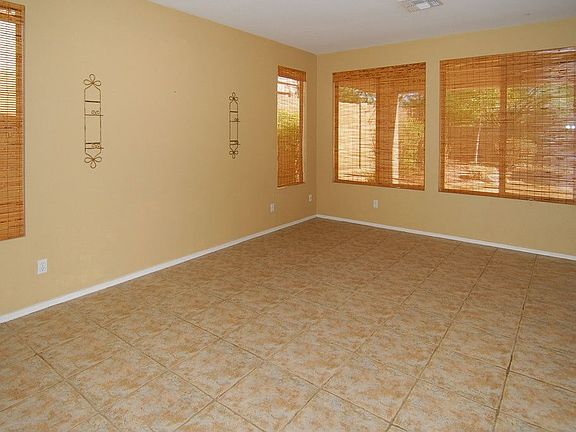 5th image of 40909 N Crockett Trl