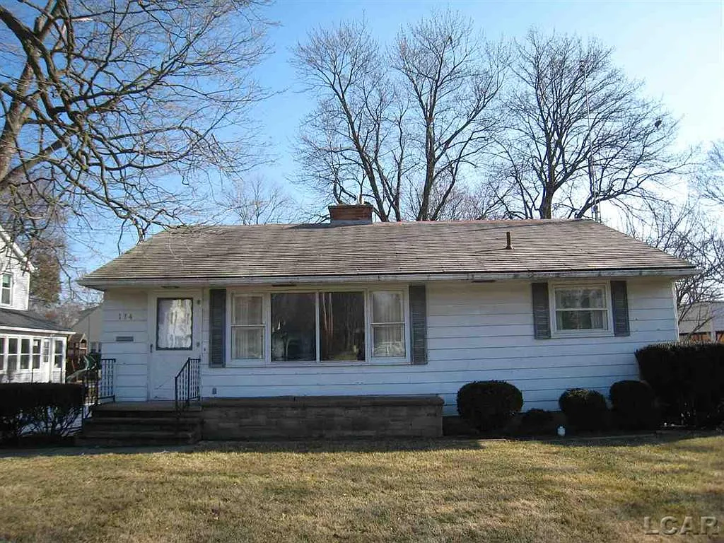 114 N Maumee St photo 1