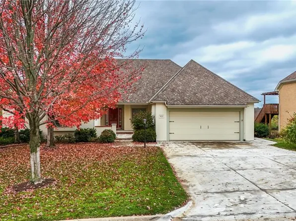 5023 W 18th St, Lawrence, KS 66047
