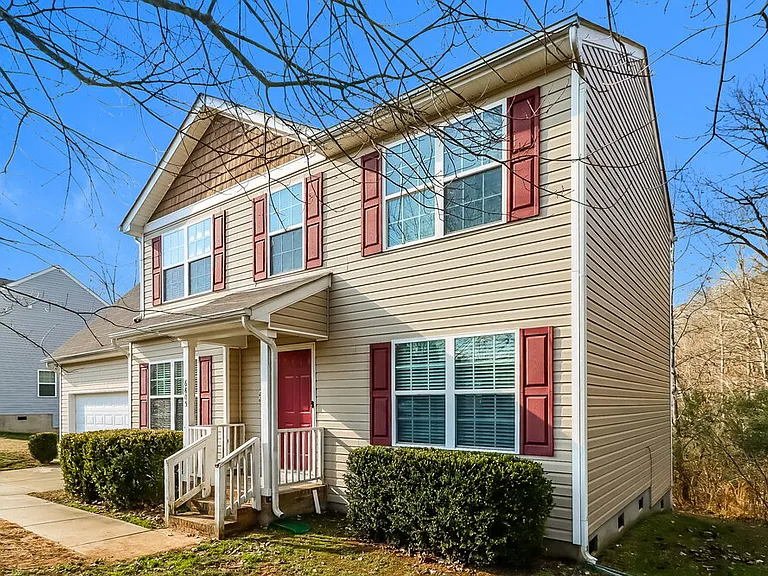 6805 Fawn View Dr — Photo 5