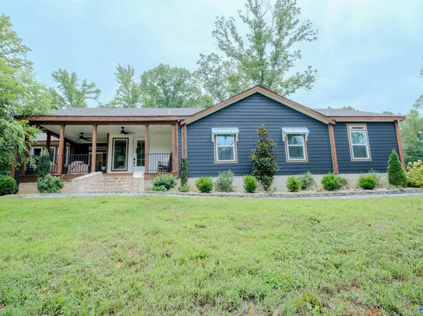 850 County Road 1212, Vinemont, AL 35179