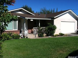 530 Reynolds Ave, Oakdale, CA