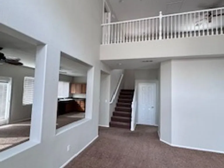 10413 Orange Port Ct — Photo 3