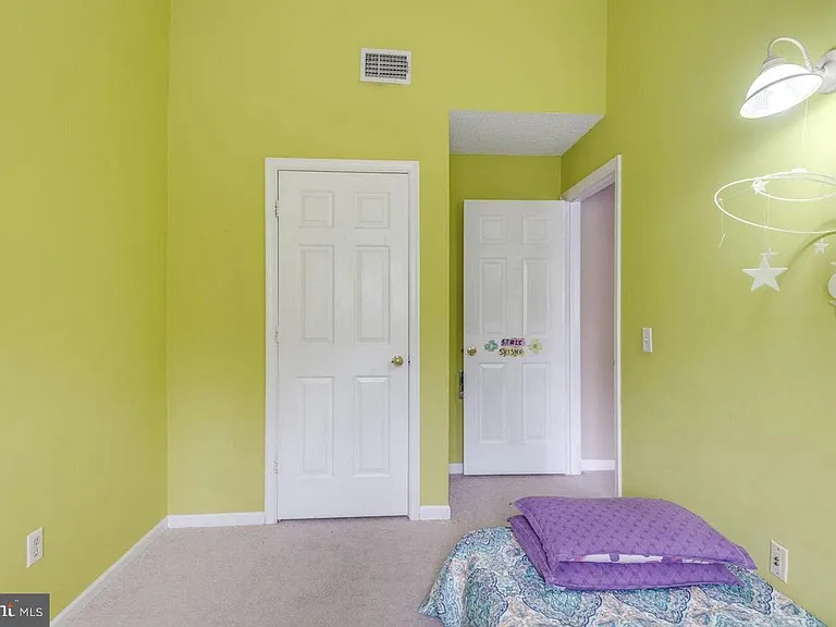 3018 McMaster Ct — Photo 19