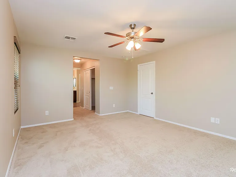 42480 W Santa Fe St — Photo 7