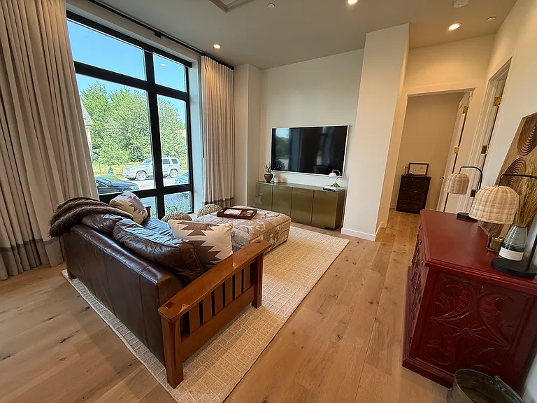 116 N Bozeman Ave #108 — Photo 9