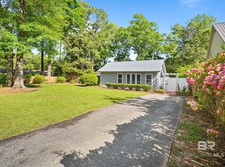 653 Bellangee Ave, Fairhope, AL 36532