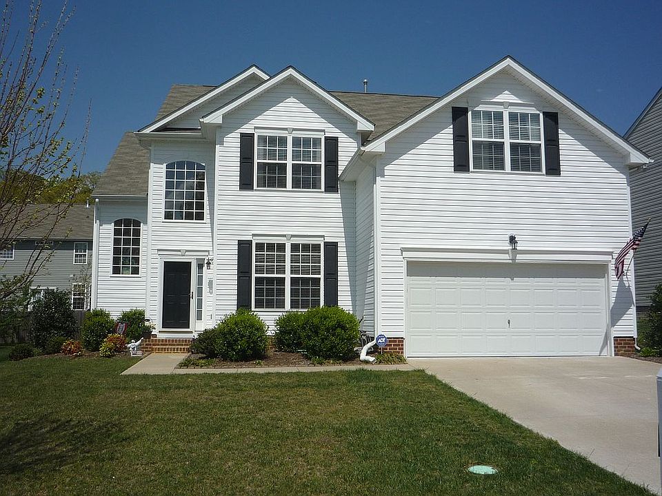 1st image of 618 Queensbury Ln