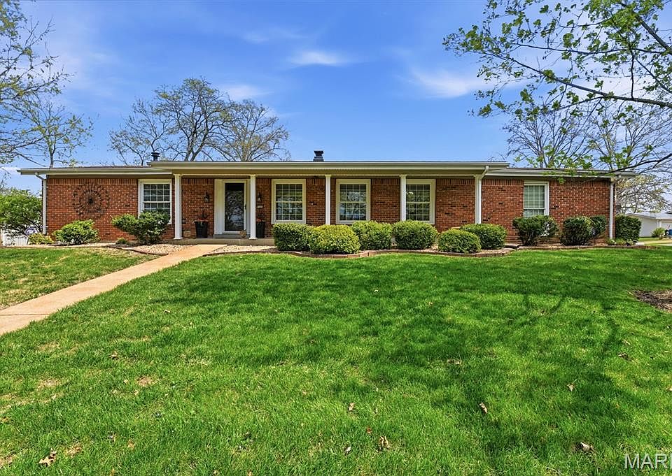 1st image of 9506 Trinadad Ln