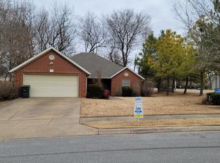 2416 W Cornerstone Pl, Fayetteville, AR 72703