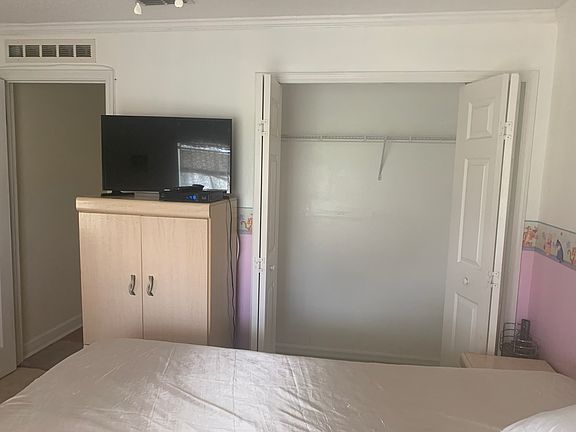2nd image of 584 Maricopa Dr