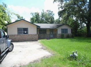 1390 Shady Ln, Vidor, TX 77662