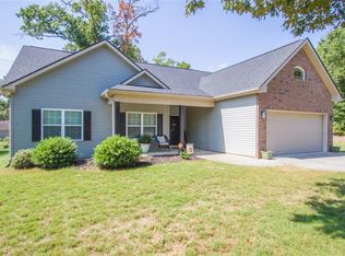 163 Amberwood Dr, Anderson, SC 29621