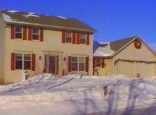 2755 Englewood Rd, Green Bay, WI 54311