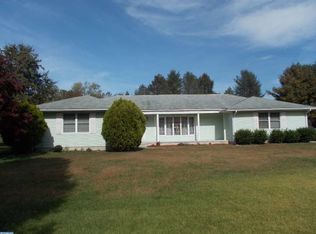 41 Pine Bluff Rd, Felton, DE 19943