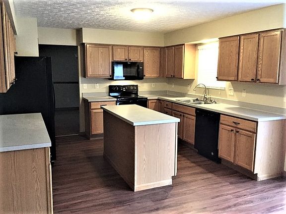 2nd image of 969 Fortkort Dr