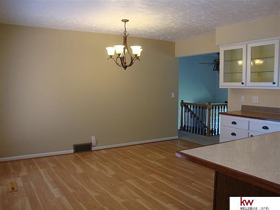 5th image of 13965 Hickory Cir