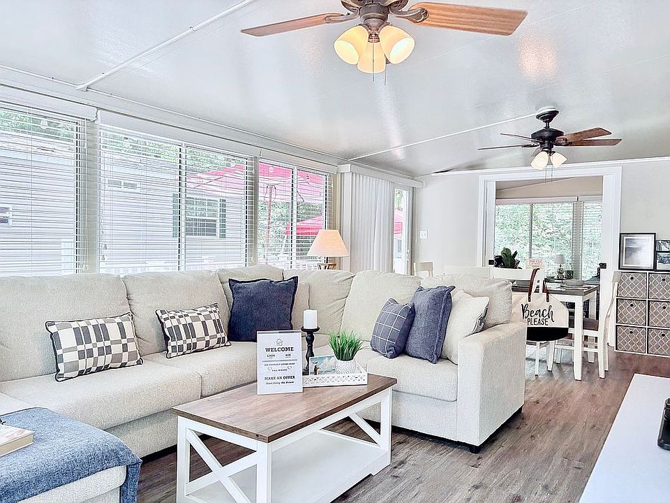 1st image of 165 Fremont Ave #417