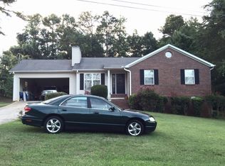 147 Chanticleer Rd, Commerce, GA 30529