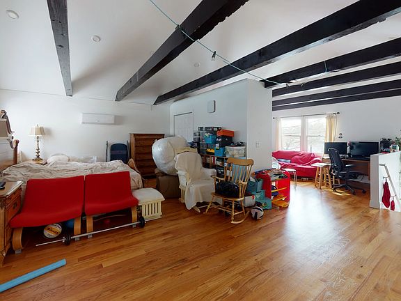5th image of 34 Broadlawn Park Floor 1