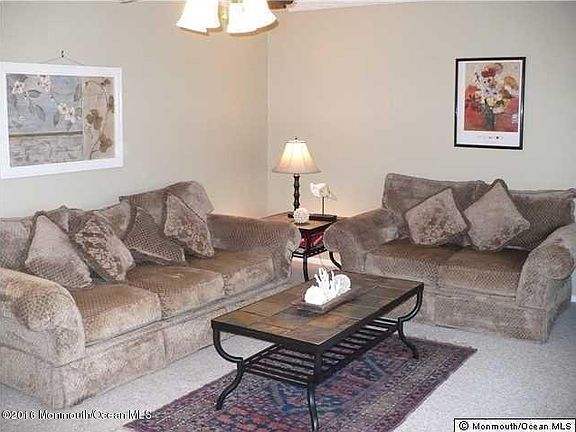 3rd image of 310 Maryland Ave APT 34B