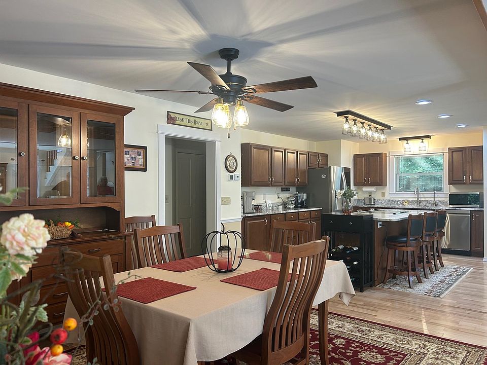 13th image of this home