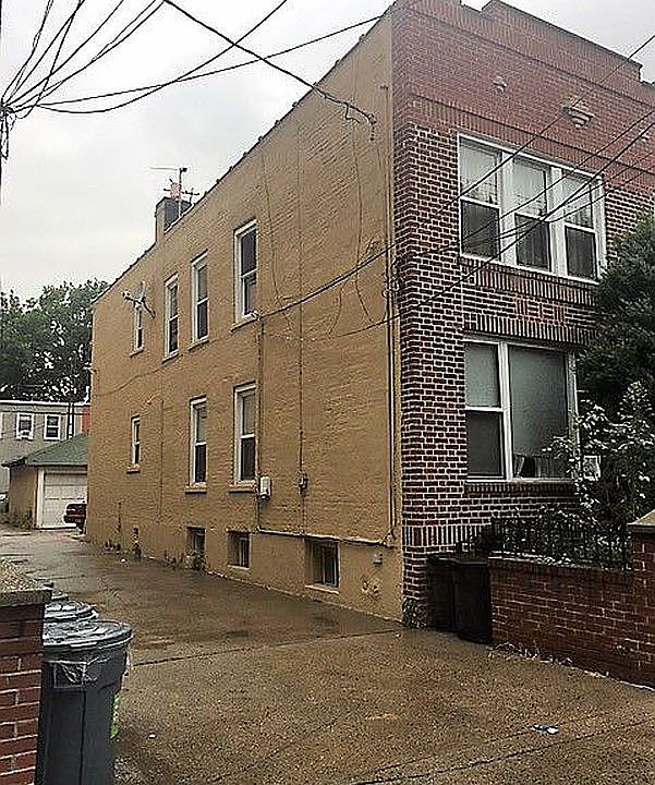 2nd image of 22-34 24th St