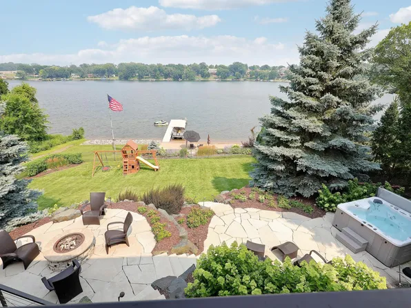 7998 Ithaca Ln N, Maple Grove, MN 55311