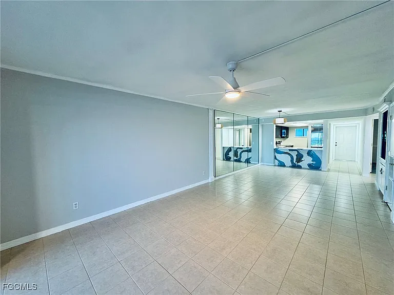 2711 1st St #102 — Photo 3