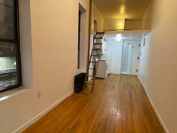 5th image of 404 W 56th St APT 1