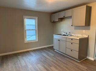 744 17th St #2, Niagara Falls, NY 14301