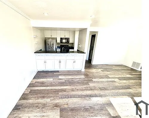3 bed, 1152 sqft, $2,850 — Photo 4