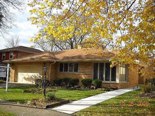 1st image of 9044 N Keeler Ave