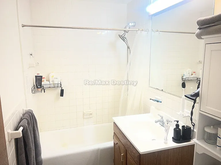 287 Harvard St #55 — Photo 4
