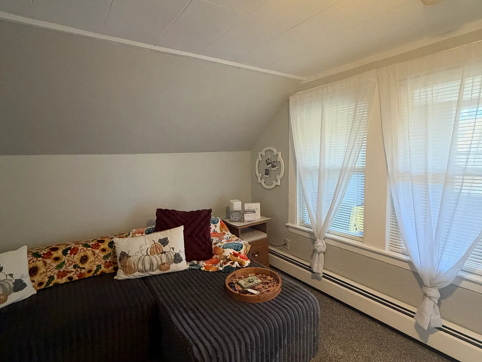 2 bed, $1,300 — Photo 4
