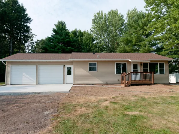 417 Spruce Ave, Cameron, WI 54822
