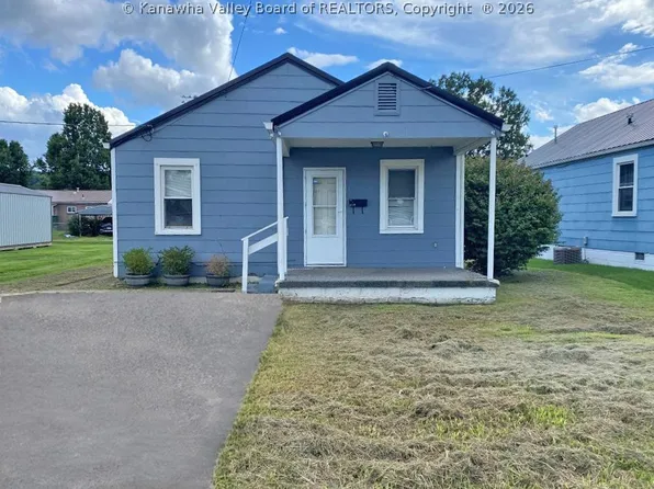 2117 Lincoln Ave, Saint Albans, WV 25177