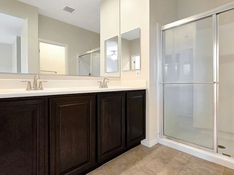 21398 W Holly St — Photo 14