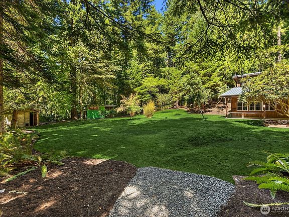 2nd image of 5836 Battle Point Drive NE