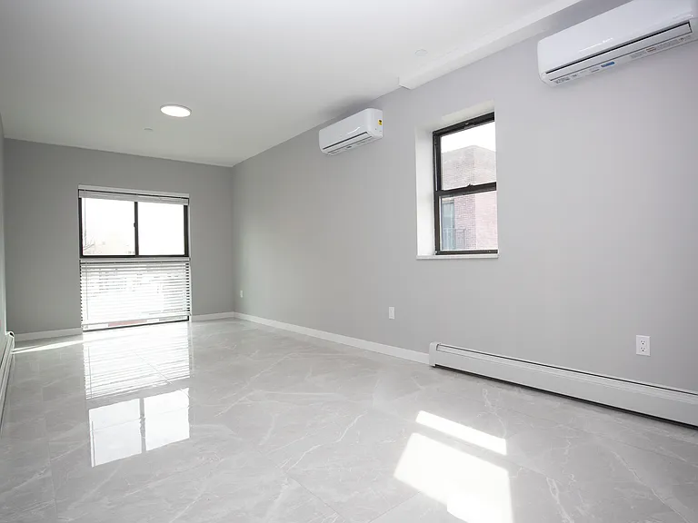 7163 161st St #2C — Photo 5