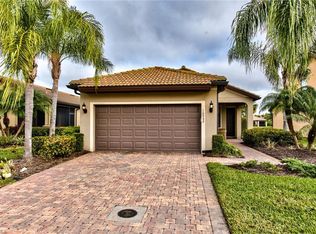 10952 Clarendon St, Fort Myers, FL 33913