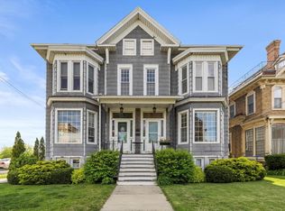 821 Lake Ave #823, Racine, WI 53403