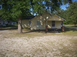 716 Lanes Bridge Rd, Jesup, GA 31545