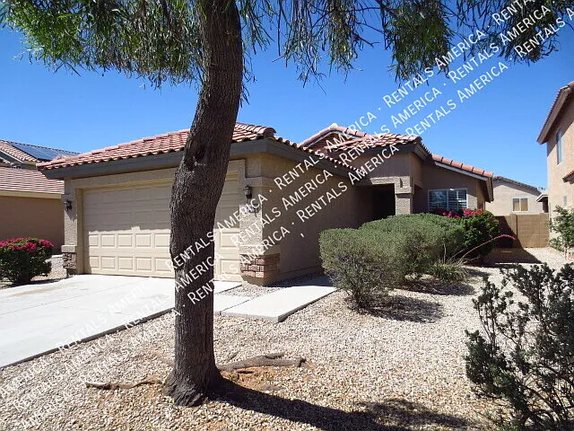 Building Photo - 1448 E Saguaro Trl