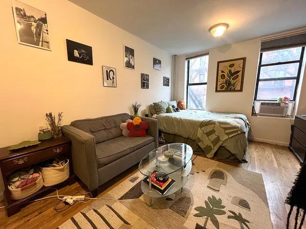 310 E 6th St APT 6, New York, NY 10003
