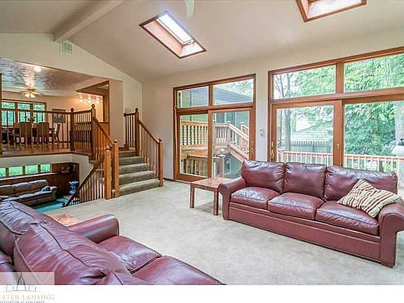 4th image of 2686 E Blue Haven Ct