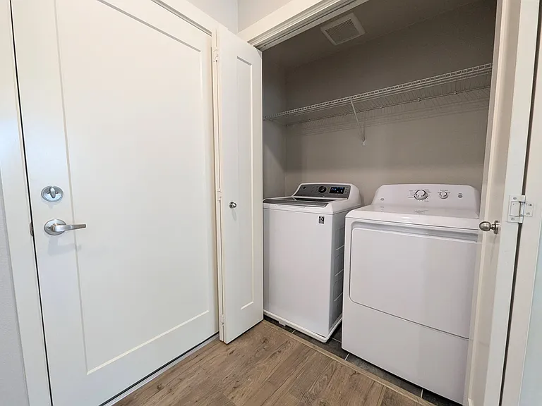 17126 SW Snowdale St #208 — Photo 19